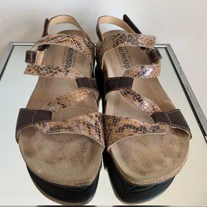 Mephisto Women's Sandals - Beige/Brown Animal Print - EU Size 39; US Size 9